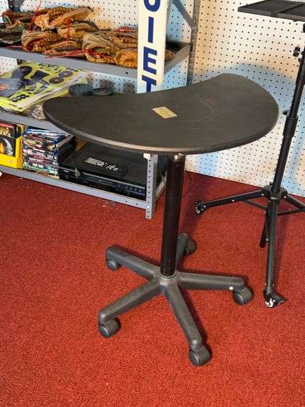 (4) Various rolling tables/stand