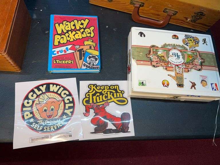 Cigar box with stickers inside/Wacky sticker book