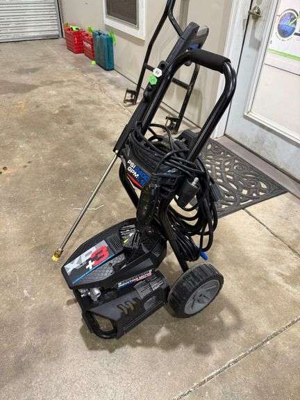 XP3 2400 PSI Pressure Washer image