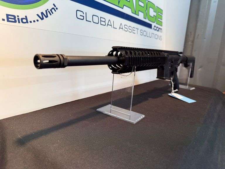 Diamondback Firearms DB15 Rifle, 5.56 NATO