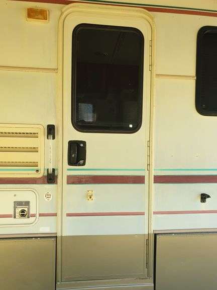 1997 Holiday Rambler Motor Home