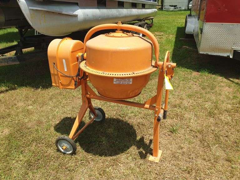 Cement Mixer - NEW!