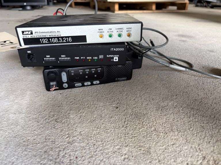 Lot - ITA2000 JPS, Radio, Communications image