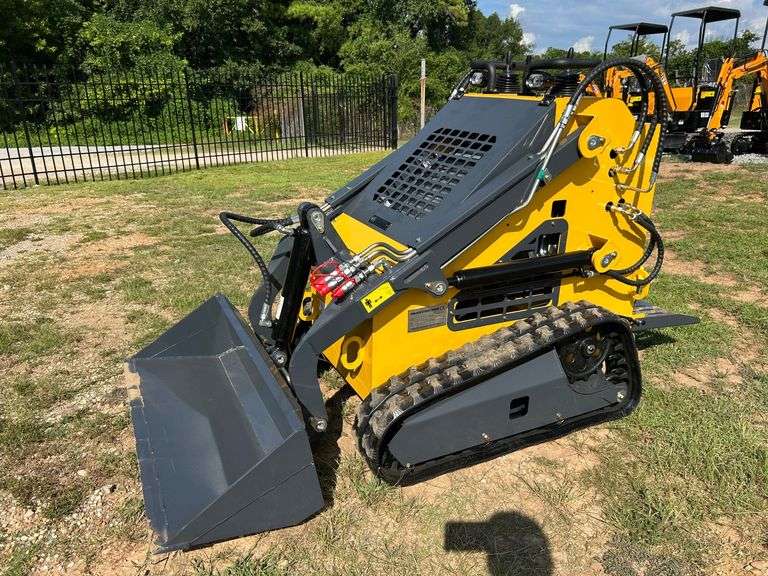 2025 Youert Unused U-380 Mini-Track Loader image
