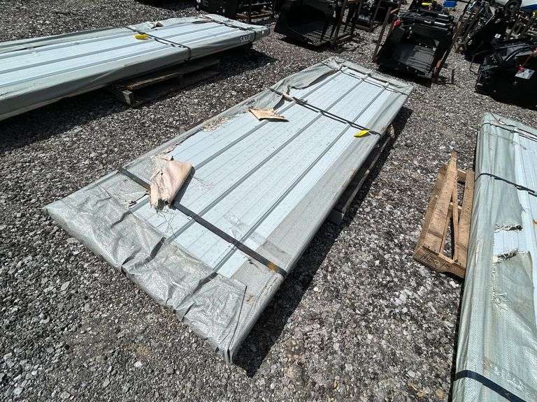 SKLP Unused 10FT Metal Panels-100 Count