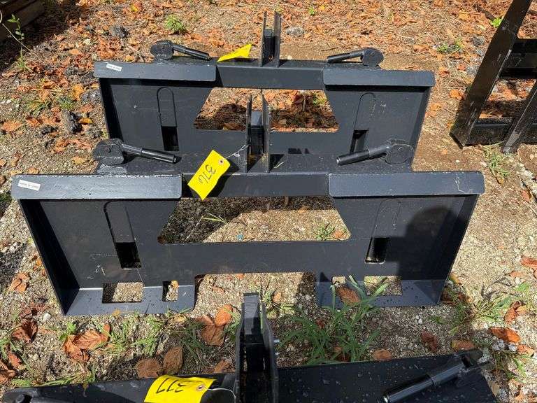 2025 Wolverine Unused PT-16-01C Skidsteer 3pt Quick Hitch image