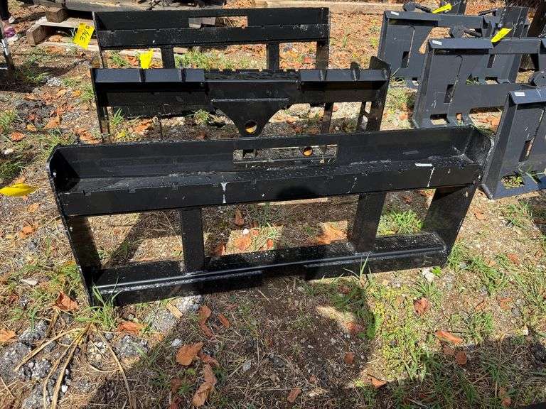 2025 Wolverine Unused Pallet Fork Frame image