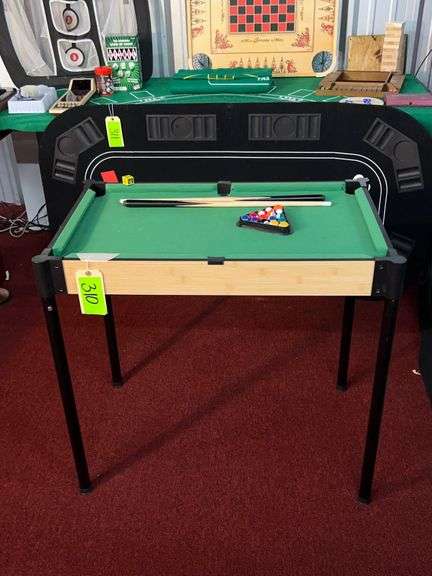 Mini Pool table image