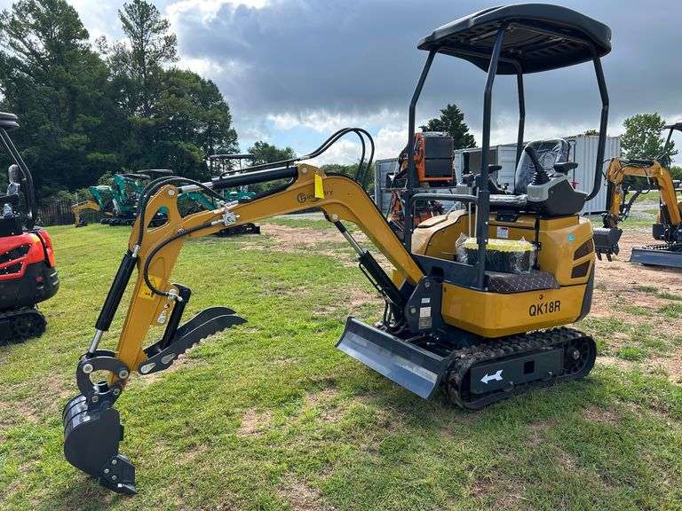 2025 CFG Industrial Unused QK18R Mini Excavator image