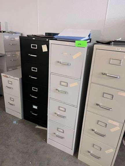 (5) 4-drawer filing cabinets image