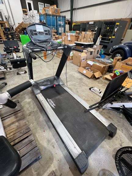 BH Fitness Wright Equipment Treadmill image