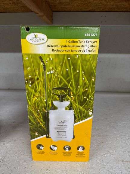Gallon Tank Sprayer image