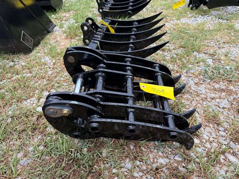 2025 Youert Unused Mini-Excavator Grapple image