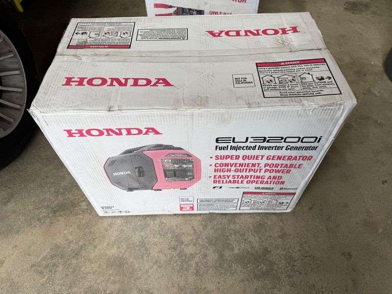 Honda EU3200i Generator image