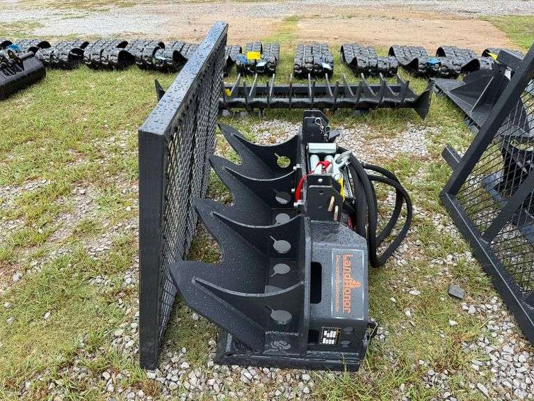 2025 Landhonor Unused FW-13-15000G Skidsteer Hydraulic Winch Attachment image