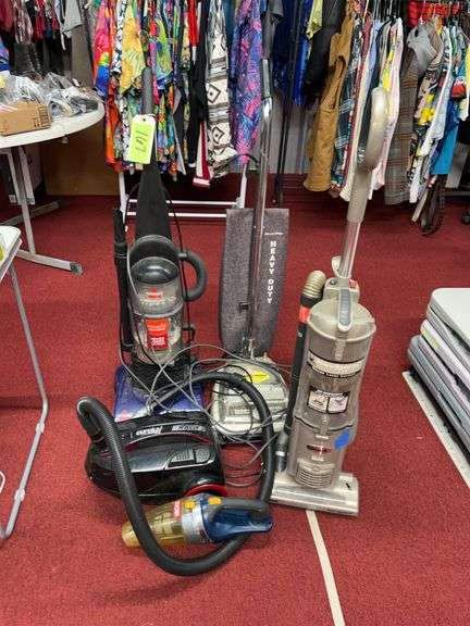 Lot of Vaccuum Cleaners