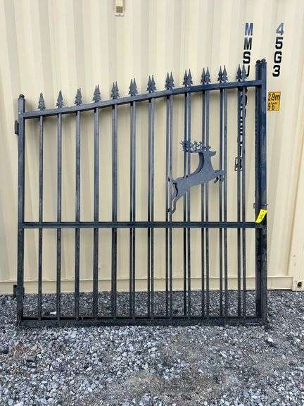 2025 Miva Unused Decorated Entrance Gates, Pair image