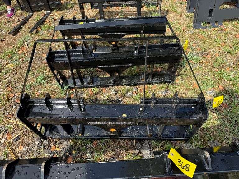2025 Wolverine Unused PFF3-13-45W Skidsteer Pallet Frame Fork Combo image