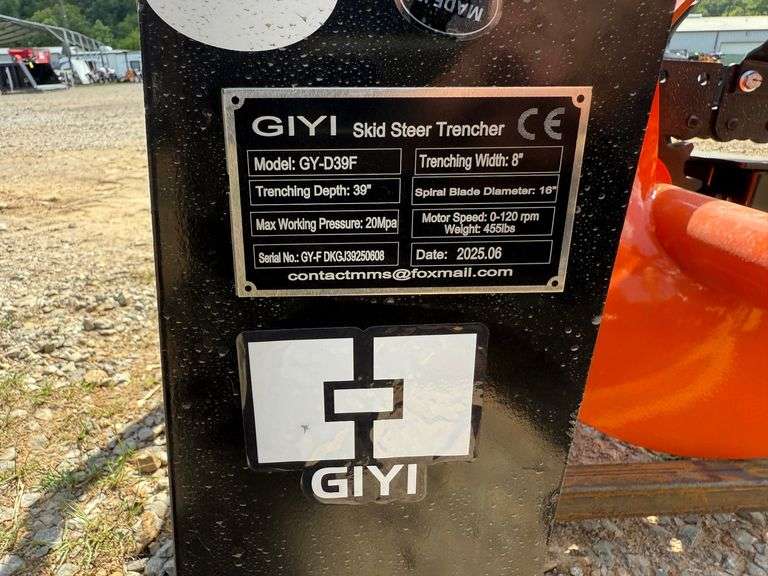 2025 GIYI Unused GY-D39F Skidsteer Trencher