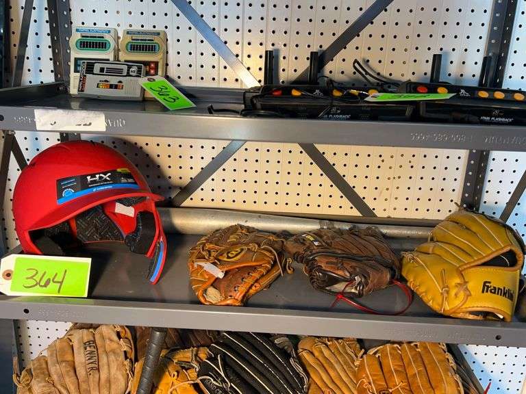 Baseball helmet/(3) Baseball gloves image