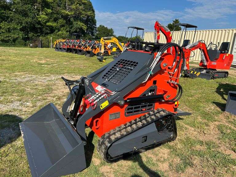 2025 Youert Unused U-380 Mini-Track Loader, SN# YOU20250514-30, 420cc Gas Engine image