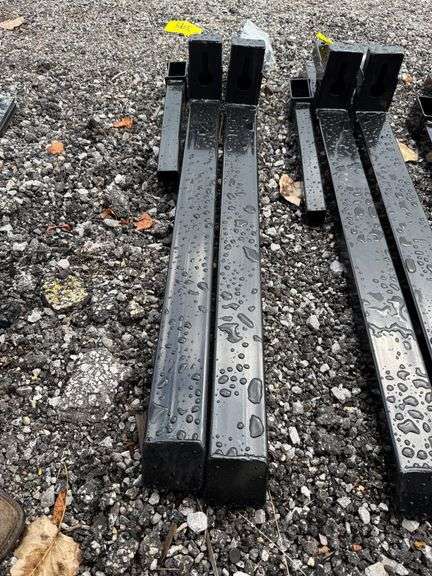 2025 Wolverine Unused TF2-66-4000G Non-Adjustable Clip on Pallet Forks
