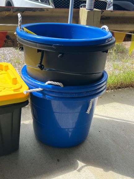 Lot of various plastic bins