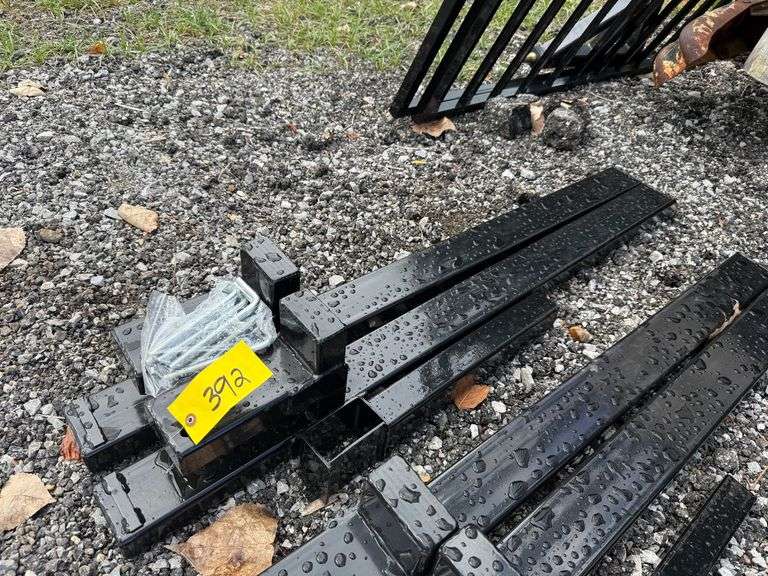 2025 Wolverine Unused TF2-66-4000G Non-Adjustable Clip on Pallet Forks image