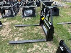 2025 Mower King Unused SA Skidsteer Pallet Forks