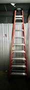 10 ft ladder