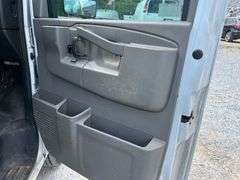 2018 Chevrolet Express 3500 2WD Service Van Body