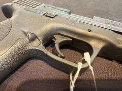 Smith & Wesson M&P 9 Pistol