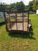 Utility Trailer with hoist