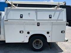 2017 Chevrolet Silverado 3500HD LT 2WD Service Body
