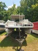 28 ft Pontoon Boat on trailer
