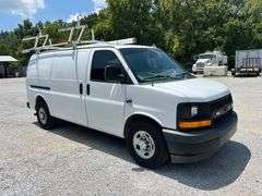 2017 Chevrolet Express 2500 2WD