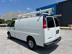 2017 Chevrolet Express 2500 2WD