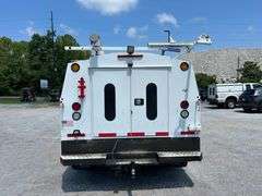 2017 Chevrolet Silverado 3500HD LT 2WD Service Body