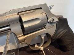 Taurus 856 Revolver
