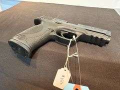 Smith & Wesson M&P 9 Pistol