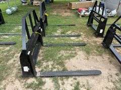 2025 Mower King Unused SA Skidsteer Pallet Forks