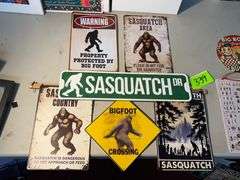 (6) Sasquatch Signs