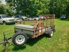 Utility Trailer with hoist