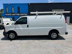 2017 Chevrolet Express 2500 2WD