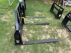2025 Mower King Unused SA Skidsteer Pallet Forks