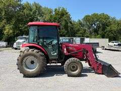 Mahindra 5010 Enclosed Cab Tractor with Front End Loader