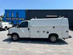 2018 Chevrolet Express 3500 2WD Service Van Body
