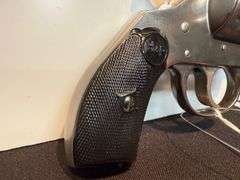 Harrington & Richardson 733 Revolver