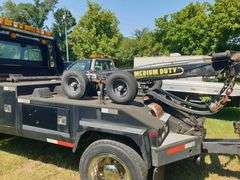 1997 International 4700 4 x 2 Wrecker