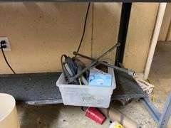 Dual Sander, Metal Shelf, wood top table